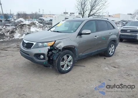 2013 Kia Sorento Ex V6 z USA, uszkodzony, nr VIN 5XYKUDA23DG382156